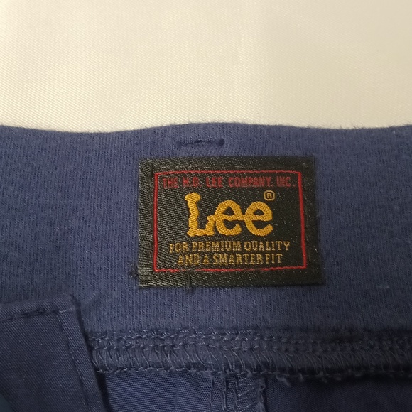 NWT Lee ultra soft waistband mid-rise short women's Sz 8 (medium) New - Picture 5 of 12